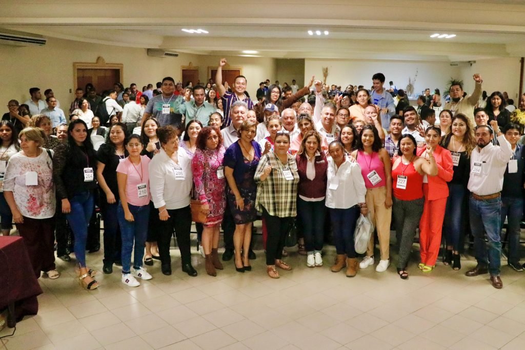 SE REUNE LUCY MEZA CON LÍDERES SOCIALES DE LOS 36 MUNICIPIOS DE MORELOS