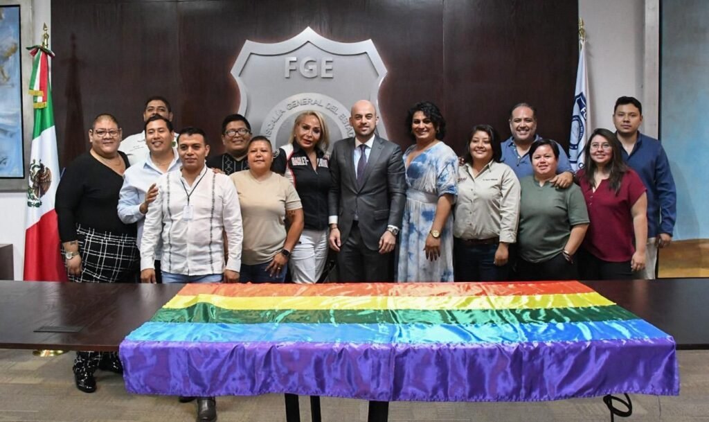 Cumple Fiscalía Morelos con la comunidad LGBTTTIQA+ para una atención incluyente y sin discriminación