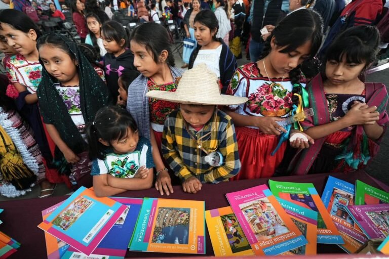 Publica SEP lista sugerida de útiles escolares