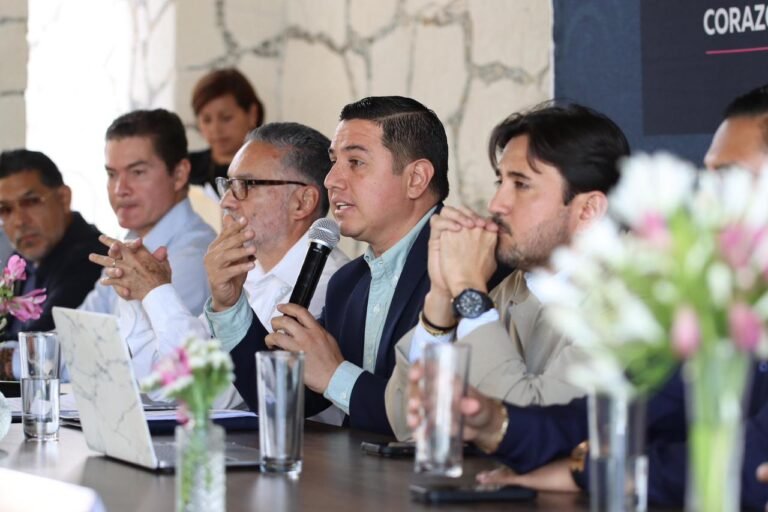 Presenta Eder Rodríguez Casillas avance del Corredor Turístico “Bicentenario”