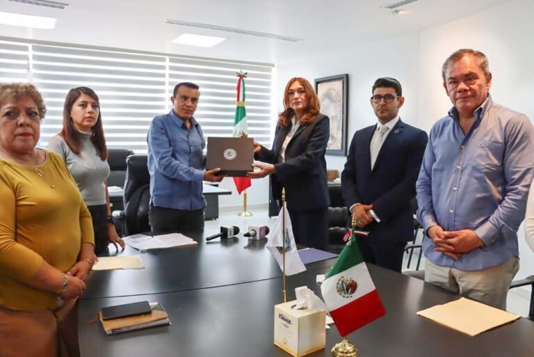 Entrega Fiscal de Morelos su primer informe