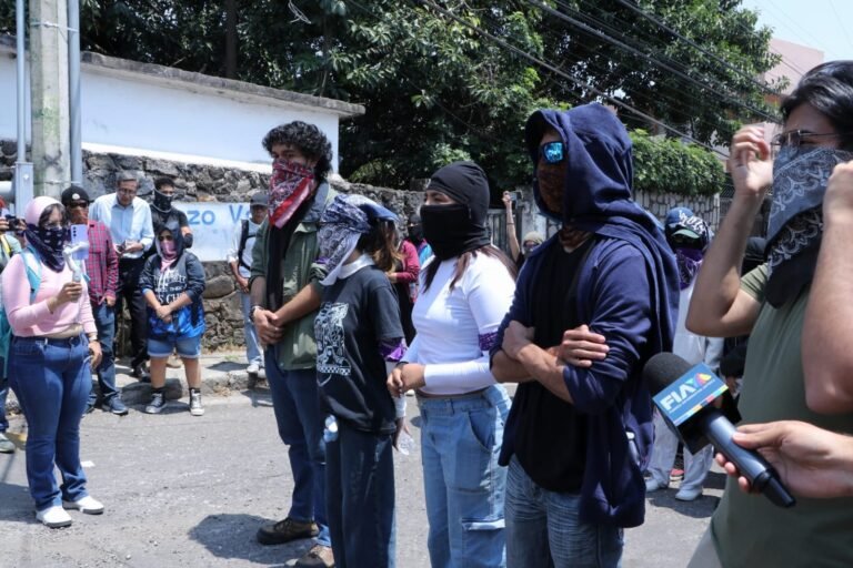 Regreso a clases en la UAEM se aleja por una imprudencia